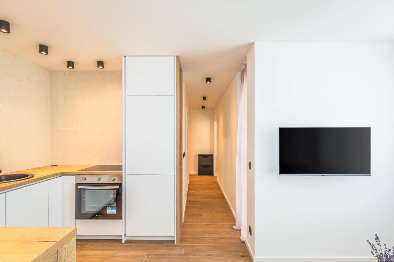 אומיס Vogue Apartments מראה חיצוני תמונה